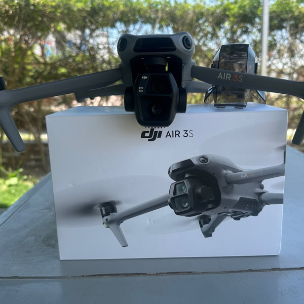 DJI AIR 3S(SOLO CUERPO)  - Vista 2 ATVSTORE